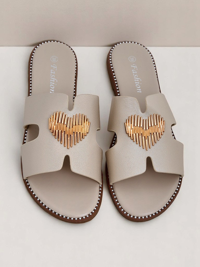 Royalfashion Дамски чехли на равна подметка Heart Chic