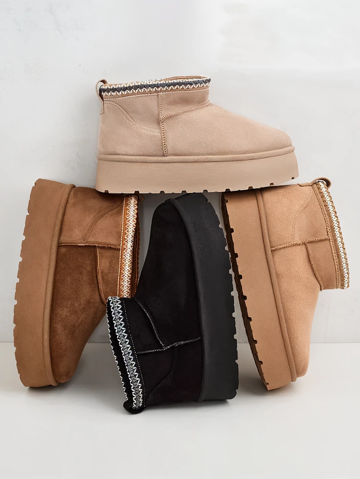 Royalfashion Дамски къси ботуши a'la snow boots Xoalla