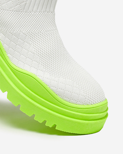 Biało-zielone botki damskie na płaskim obcasie Seritis - Obuwie