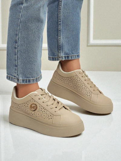 Дамски сникърси платформа Callista Royalfashion екрю еко кожа