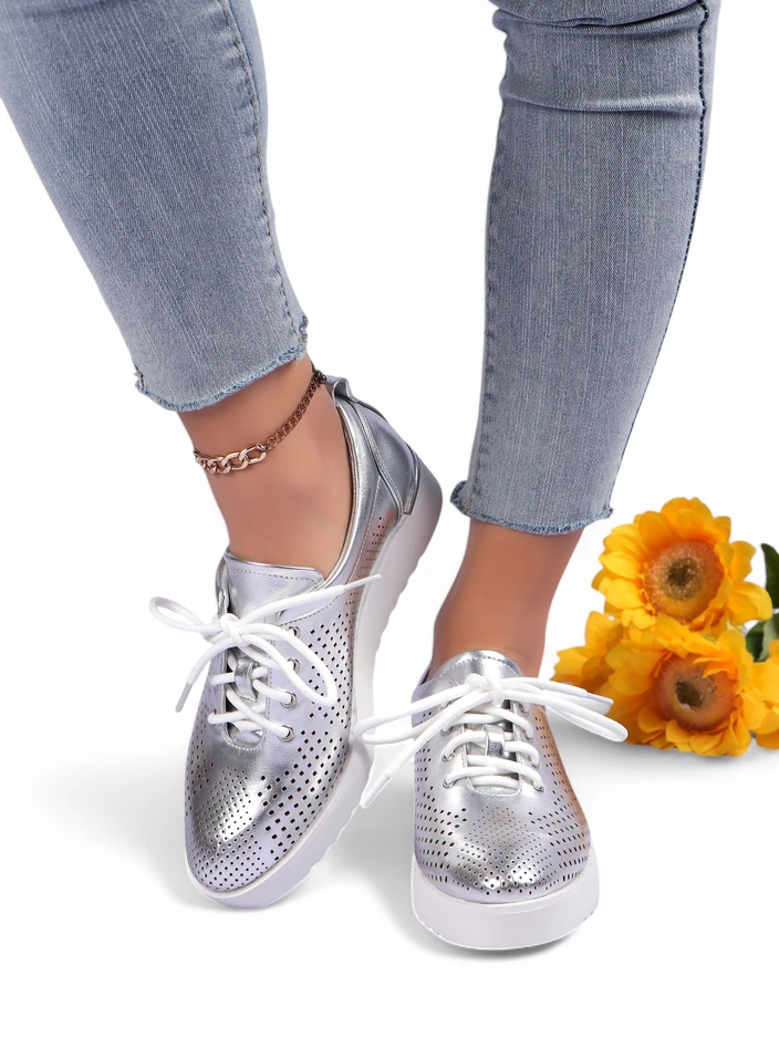 Royalfashion Женски перфорирани обувки Gofielle