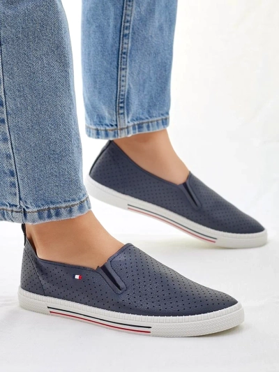 Royalfashion Дамски перфориран тип обувки Vielles