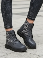 Светлосив || szary