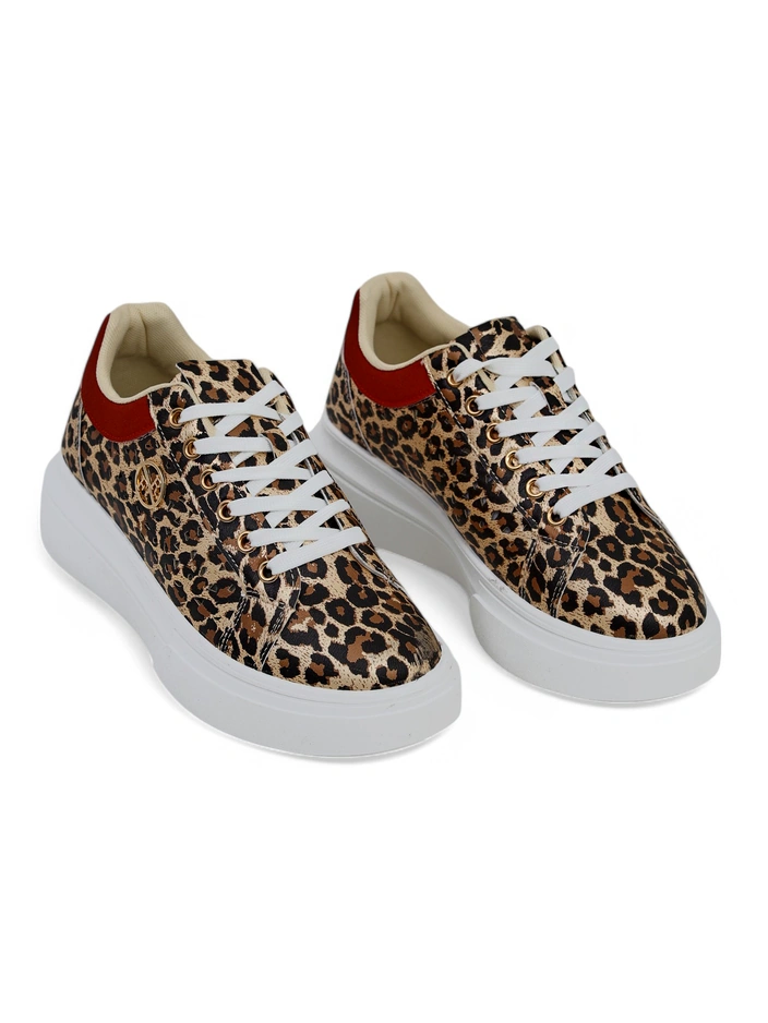 Royalfashion Дамски перфорирани спортни маратонки Leopess