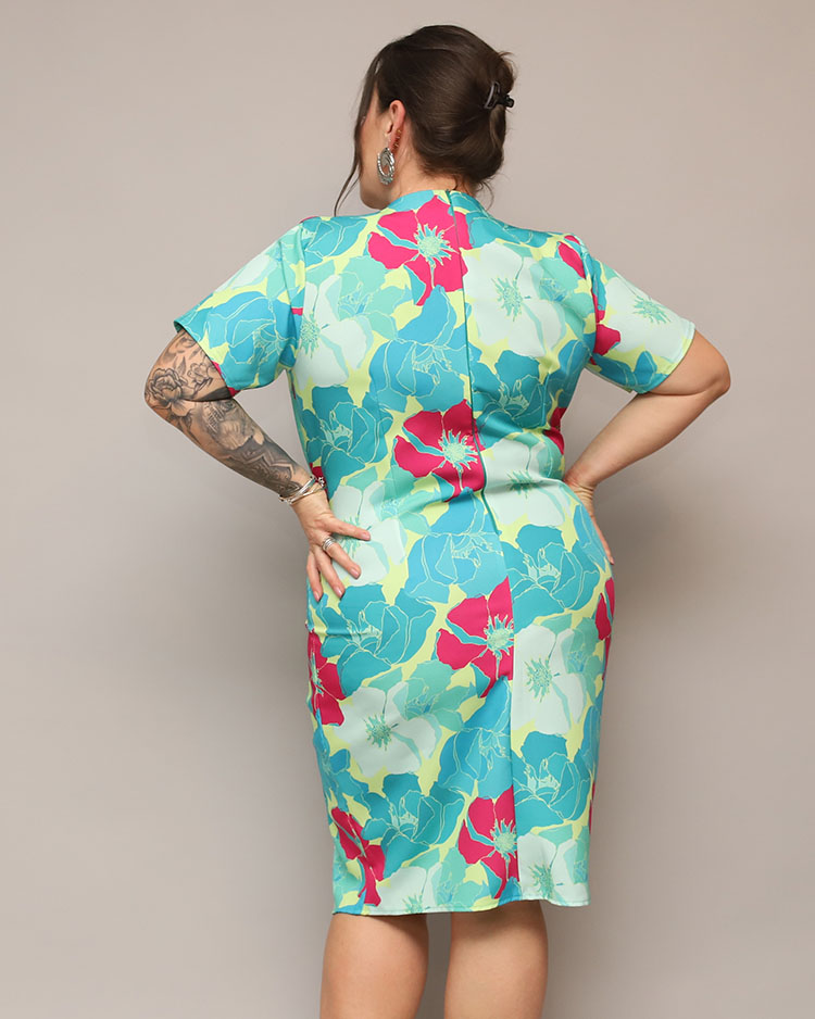 Royalfashion Дамска рокля с цветя от плат PLUS SIZE