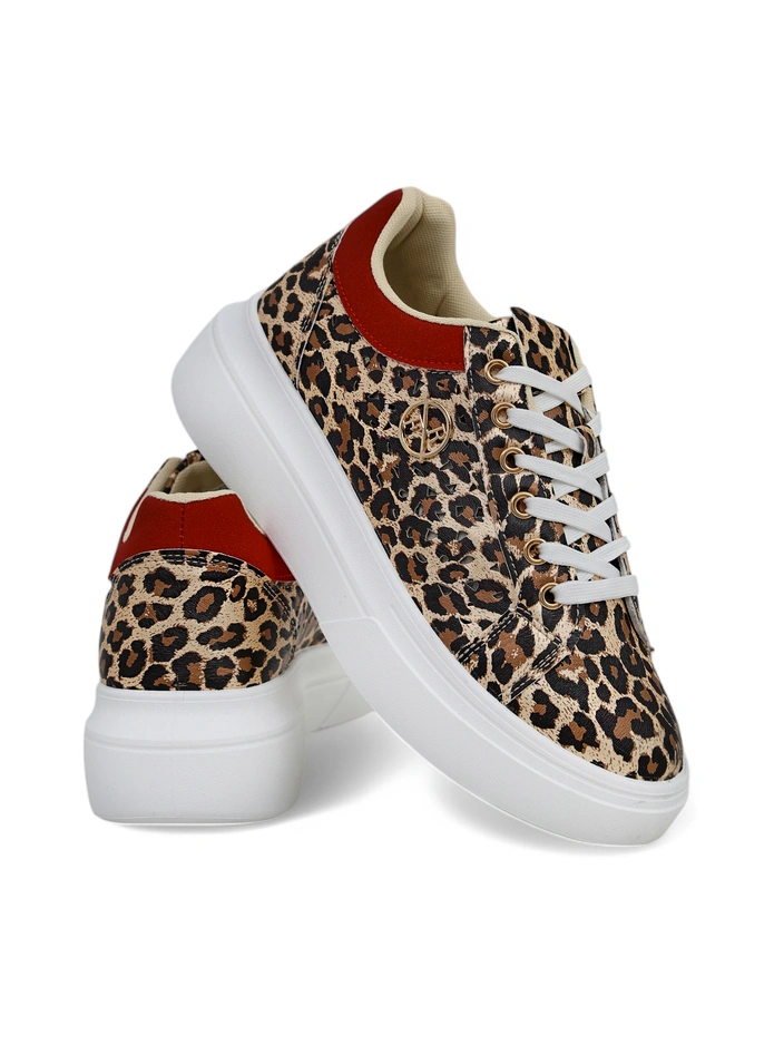 Royalfashion Дамски перфорирани спортни маратонки Leopess