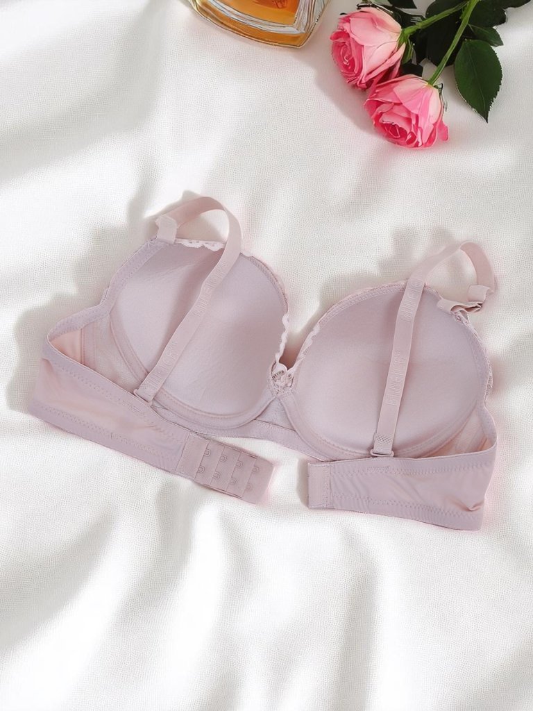 Royalfashion Дамски сутиен push-up с дантела Sensuelle Lift