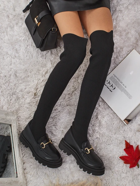 Дълги дамски ботуши с декорация Novera