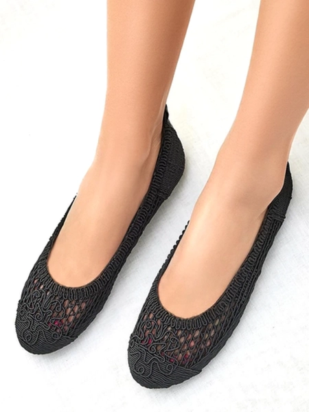 Royalfashion Женски перфорирани балетни обувки Annete