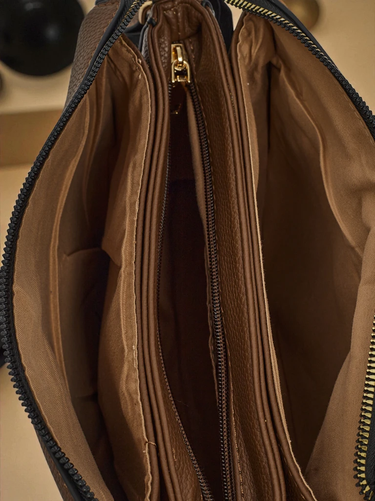 Малка дамска чанта от еко кожа Tessaria