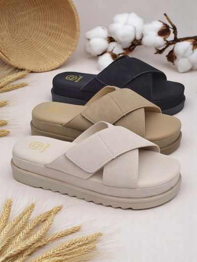 Royalfashion Дамски равни чехли Evre