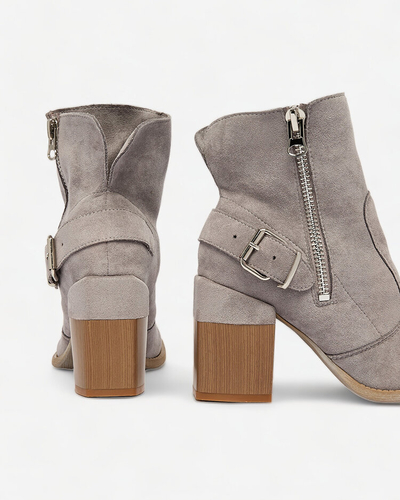 Royalfashion Сиви дамски ботуши на висок ток Acimra