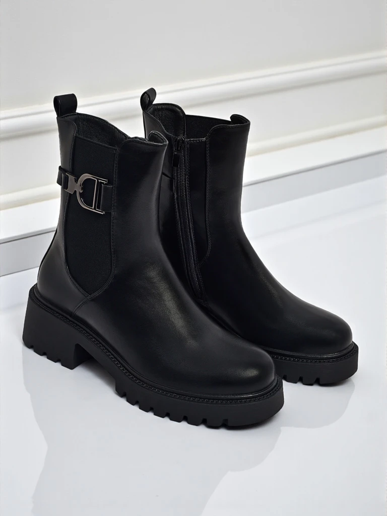 Високи дамски боти от еко кожа Ovella