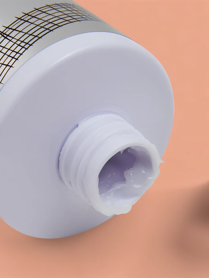 Luxelux Бял Бандаж Подхранващ Балсам за Косa с Блясък 400 мл