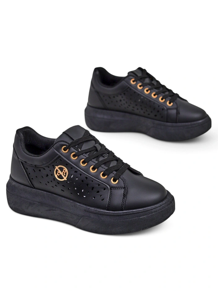 Дамски сникърси Kalista Nero – черни платформи от еко кожа, пролетна колекция