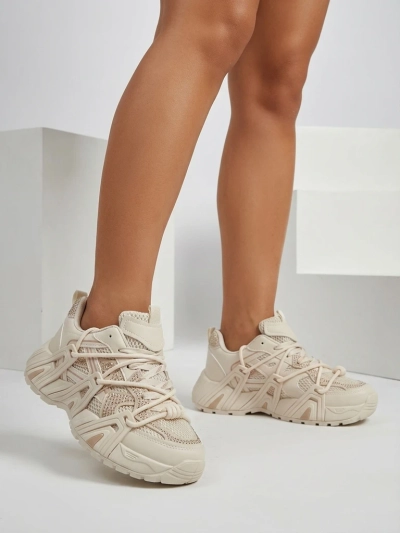 Дамски сникърси Aurora бежови синтетични спортни за лятото