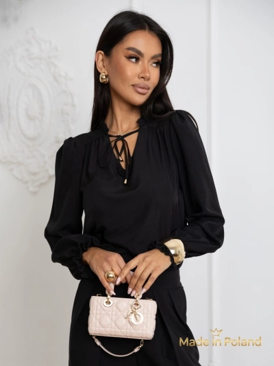 Дамска блуза с декоративно деколте Frankie