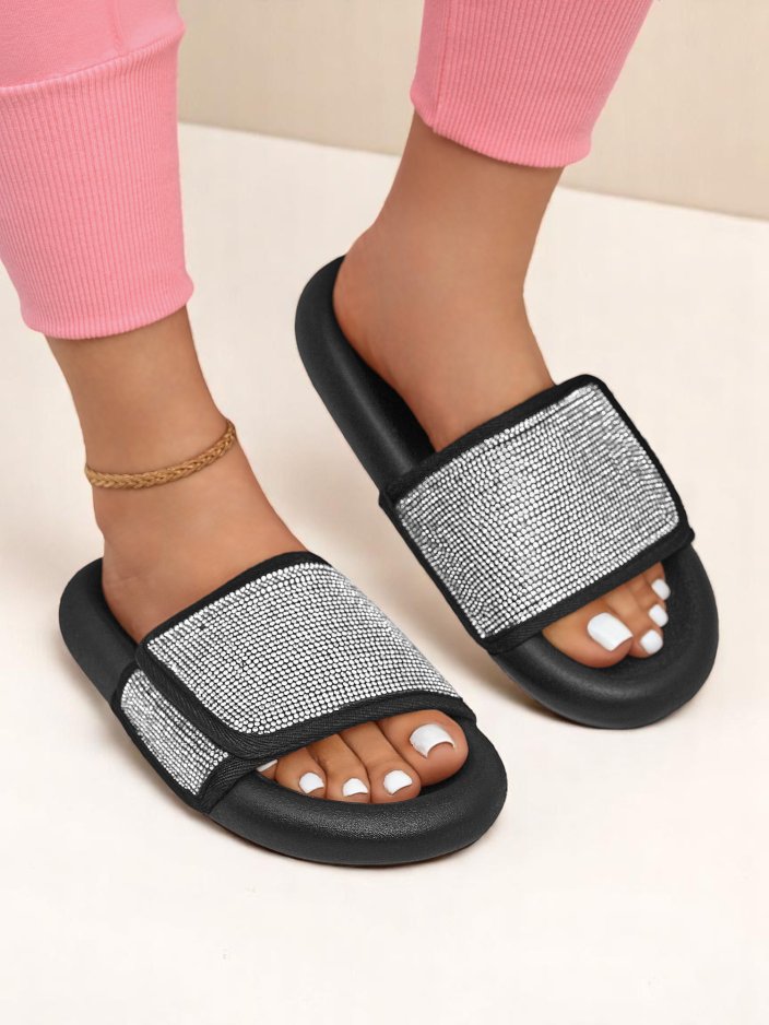 Royalfashion Дамски чехли на плоска подметка Sparkle Step