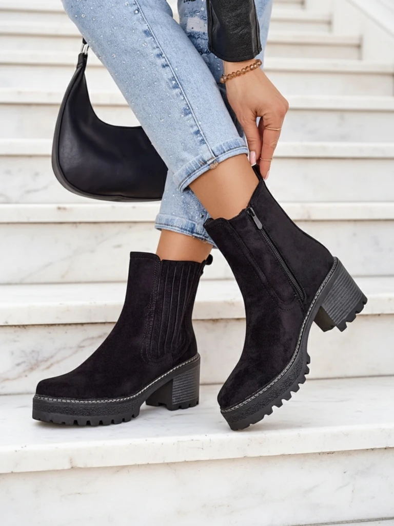 Дамски ботуши от еко велур на Royalfashion в публикация от Segiag