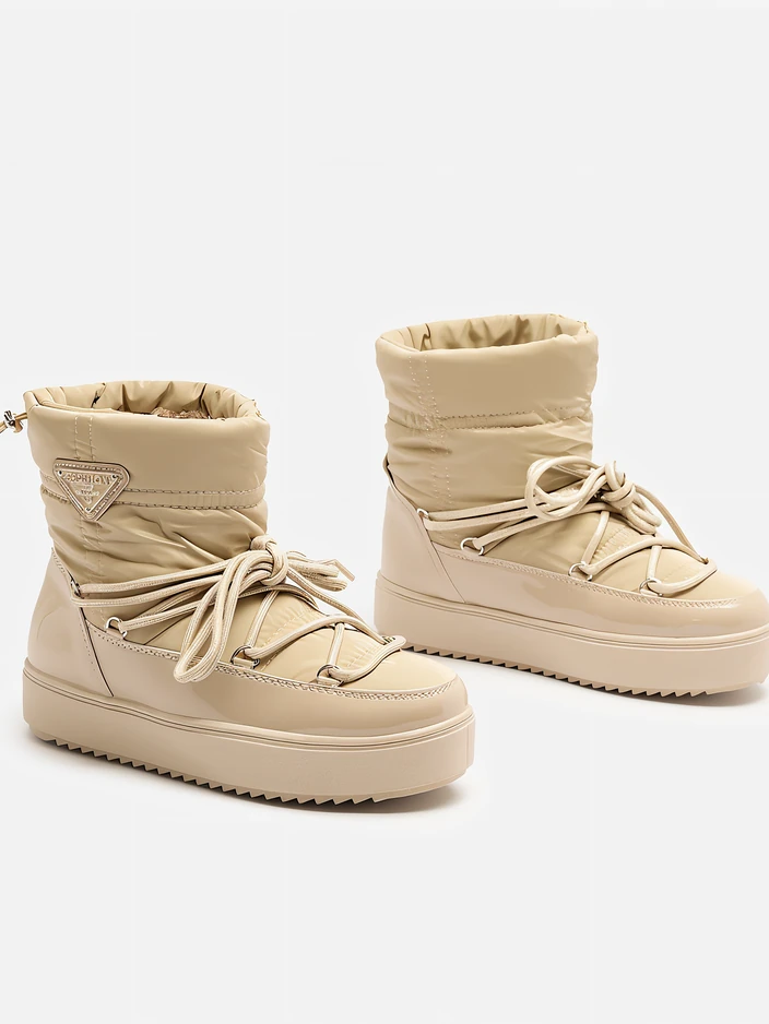 Royalfashion Дамски ботуши a'la snow boots в светлокафяво Vevnose