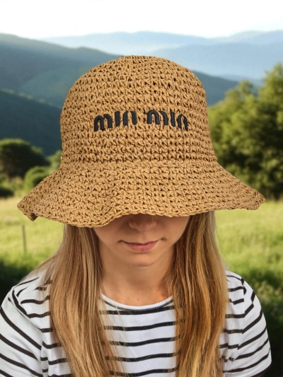 Royalfashion Дамска лятна шапка bucket hat с надпис