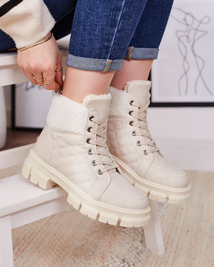 Royalfashion Бежови дамски изолирани ботуши Hogenaf