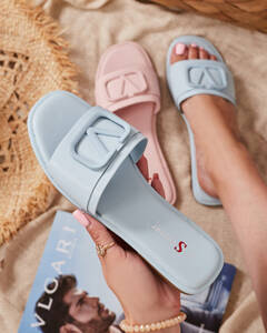 Екрю || niebieski