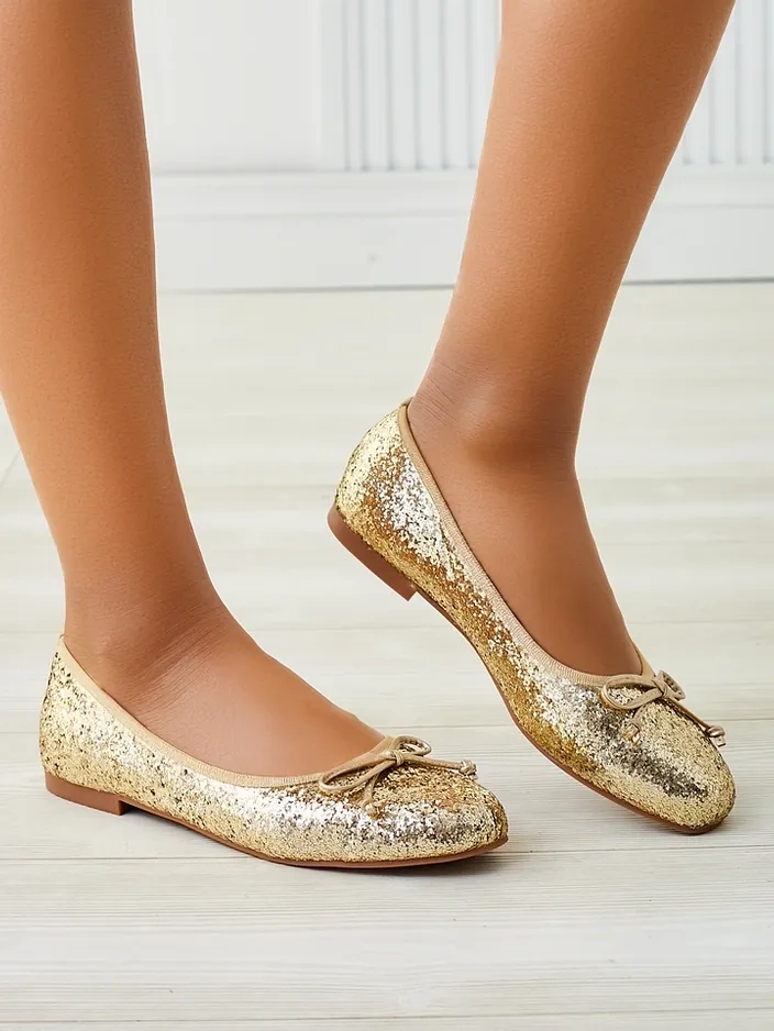 Royalfashion Дамски балерини с блестящи елементи и панделка Aramie