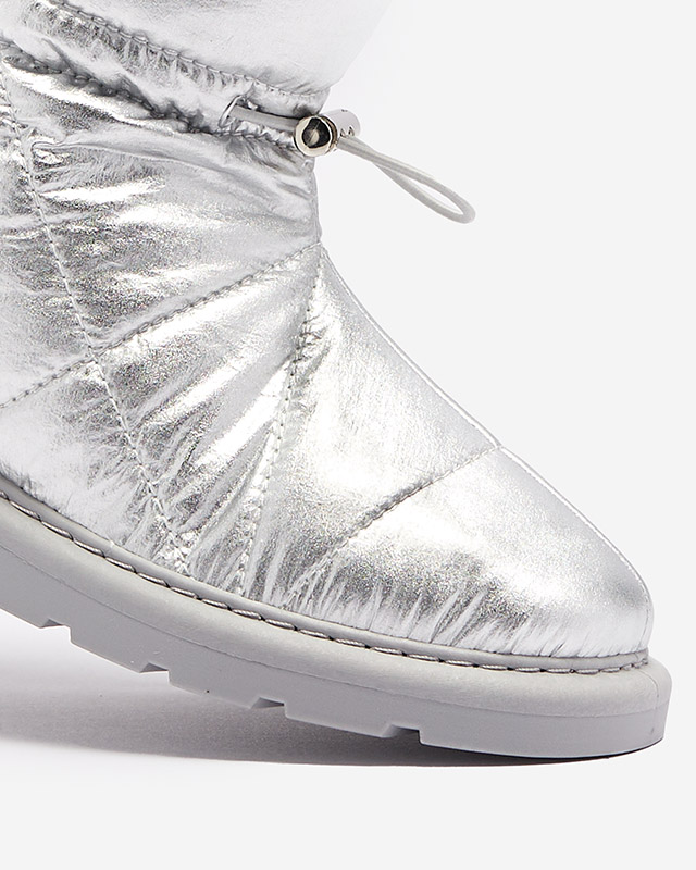 Сребристи дамски ботуши a'la snow boots Kaliolen - Обувки