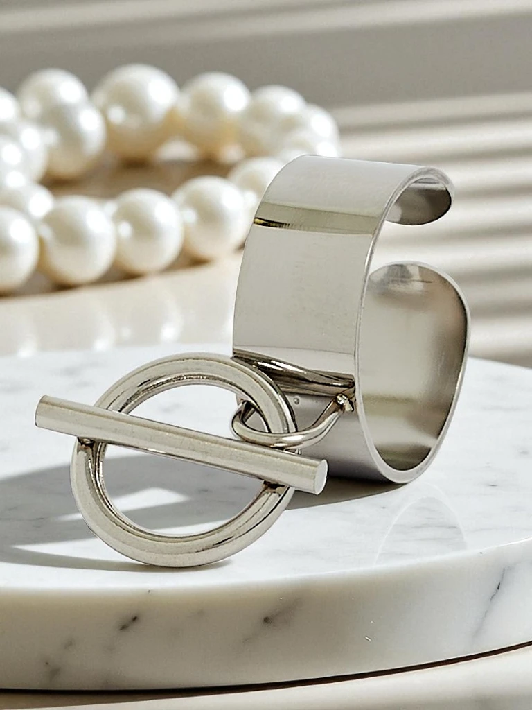 Гривна Dolce Vita с декоративни талисмани