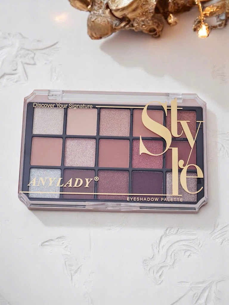 ANYLADY Палитра от 15 сенки за очи с блясък и мат Ruby Glamour