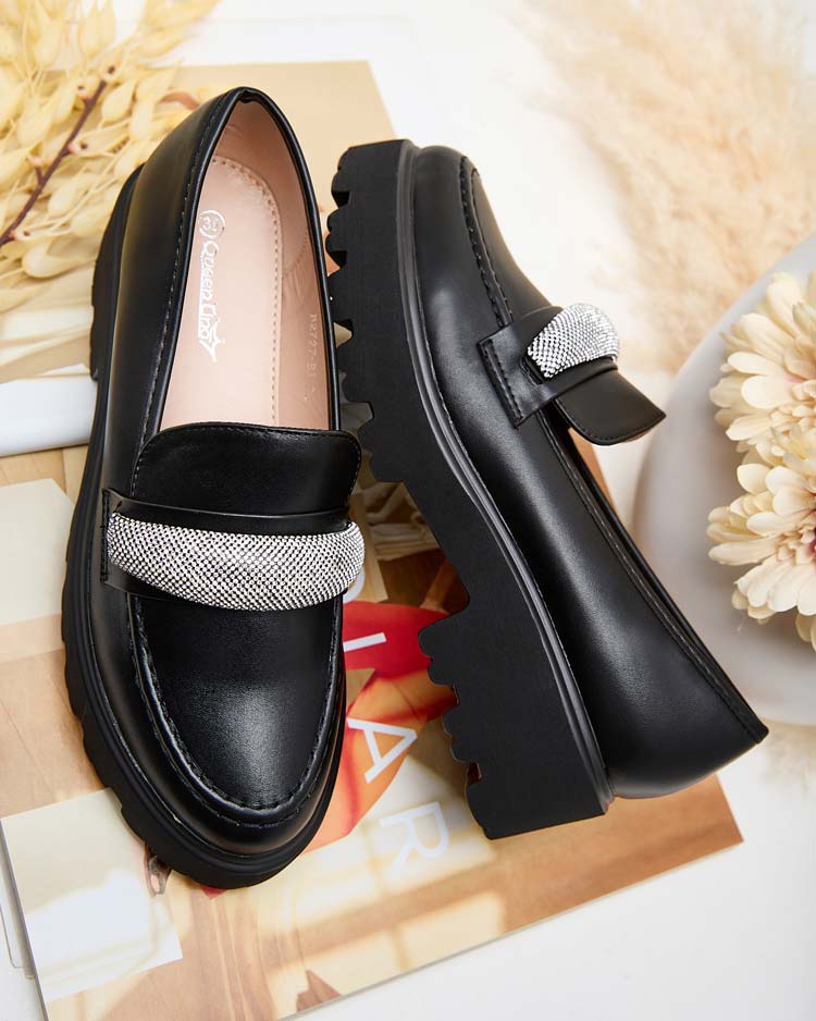 Royalfashion Дамски мокасини с циркони Emerne