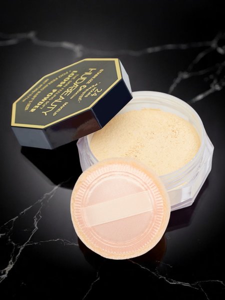 Свободна пудра за лице с естествен финиш ефект