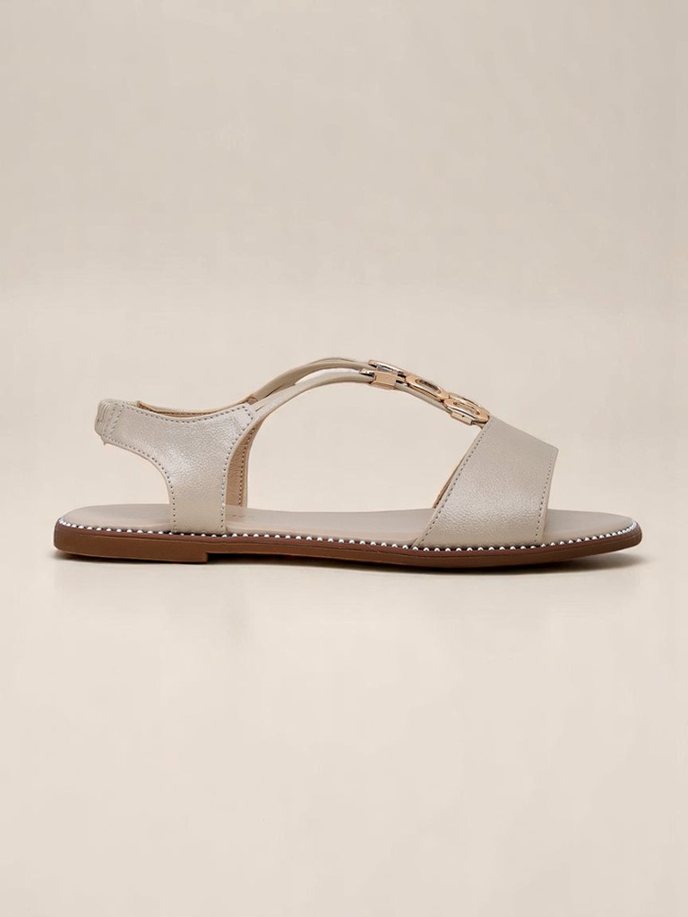 Royalfashion Дамски сандали с декоративни каишки Siena Glow