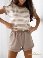 светлокафяв