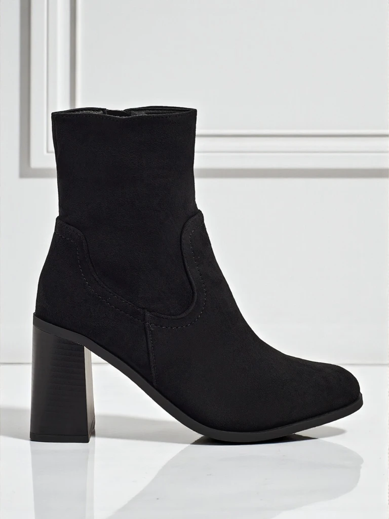 Дамски еко велурени боти на ток Rune Fast