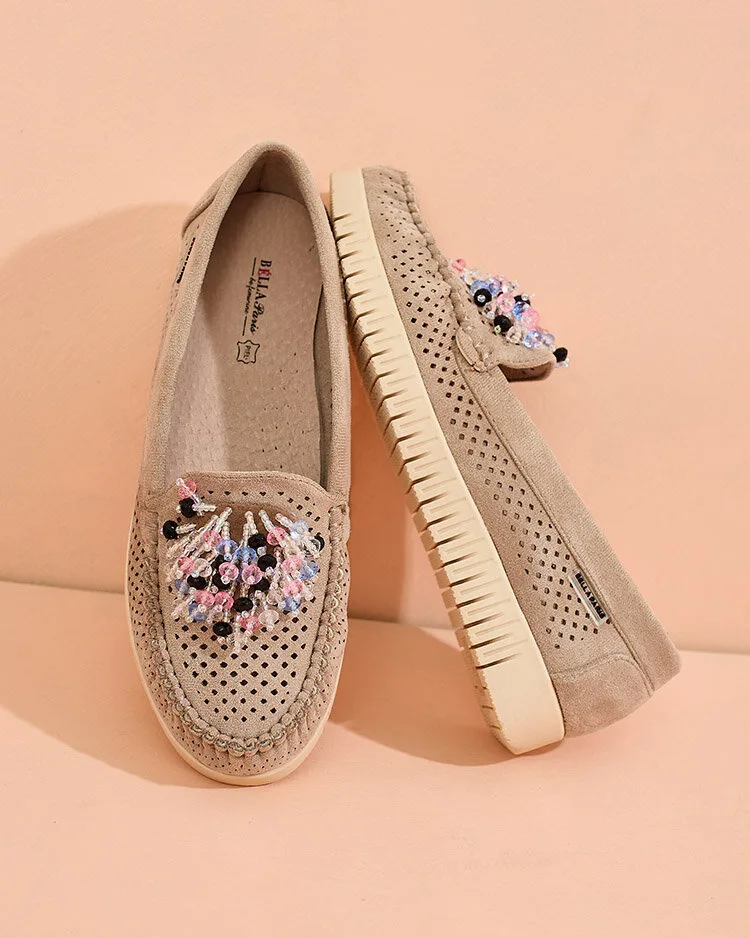 Royalfashion Дамски ажурни мокасини с мъниста Namis