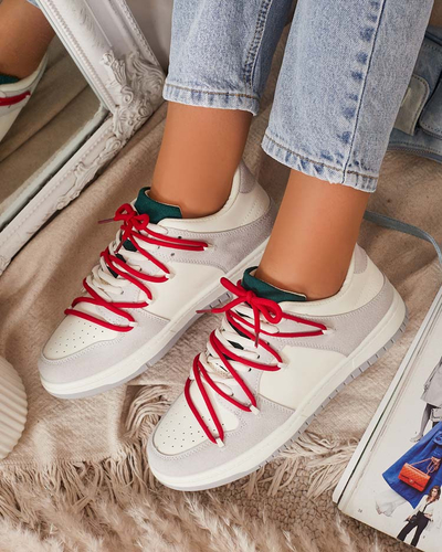 Дамски спортни маратонки в бяло и сиво с червени връзки Olierinc - Обувки