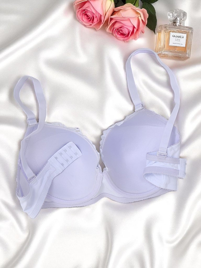 Royalfashion Дамски подплатен сутиен с дантела Elegance Lace