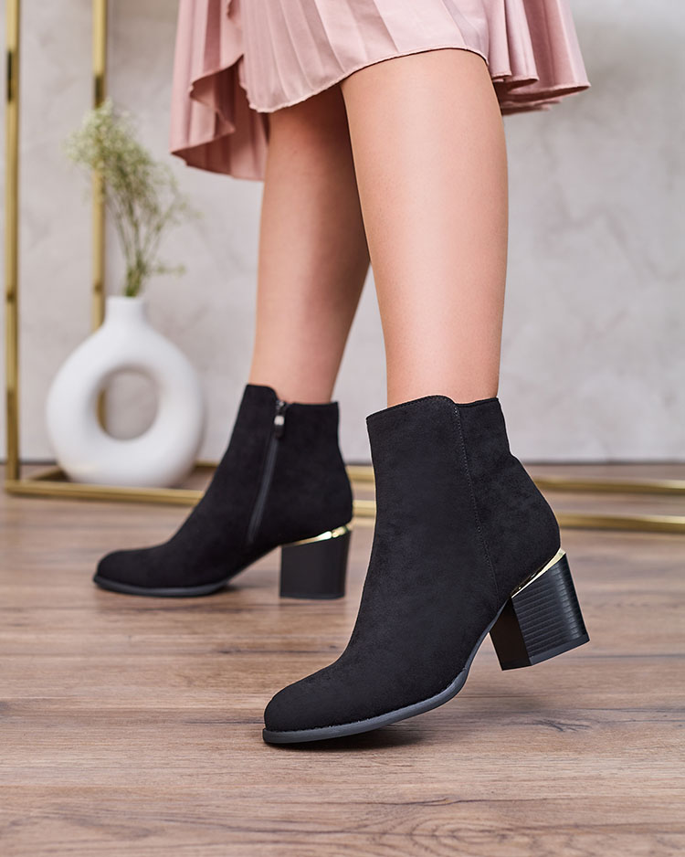 Royalfashion Черни дамски ботуши с нисък ток Traestra