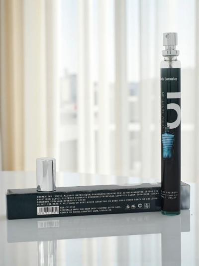 Вдъхновен мъжки парфюм Voeux