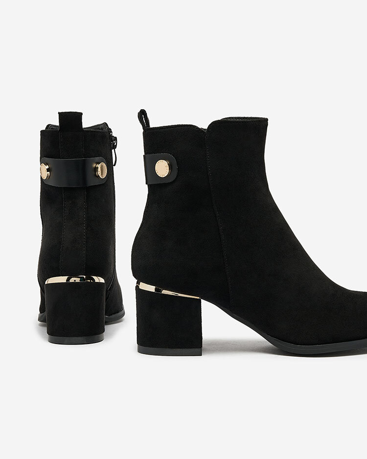 Royalfashion Дамски ботуши с нисък ток в черно Dogdas