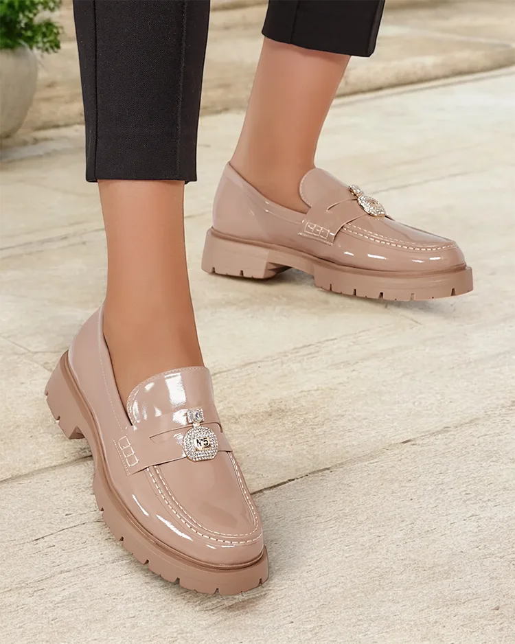 Royalfashion Дамски мокасини с лак Bemies