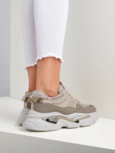 Обувки Royalfashion за жени с по-дебела подметка Lesalli