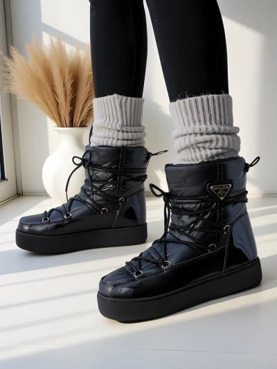 Разпространен стил за жени на Шамари Роялфешън снежни ботуши Copese