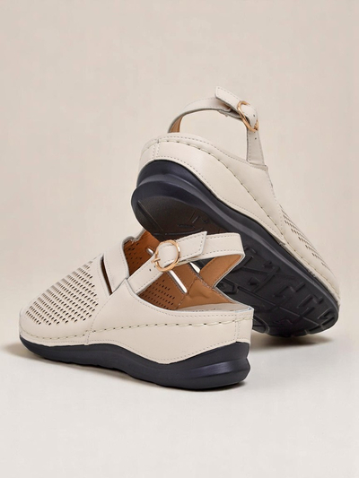 Royalfashion Дамски сандали на нисък ток Mira