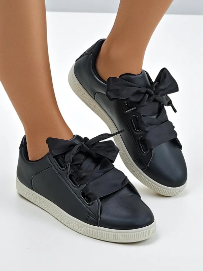 Кецове от еко-кожа на Royalfashion за жени с декоративни връзки Etti