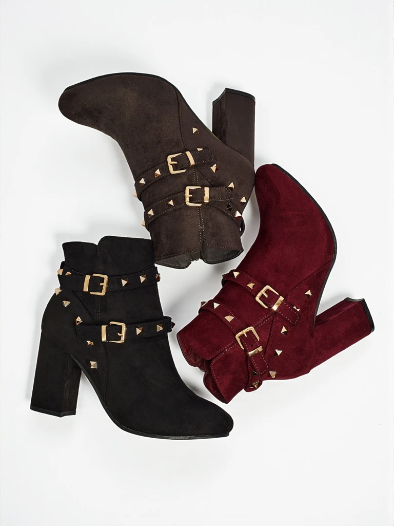 Nova Eleganza Боти на ток със златни елементи