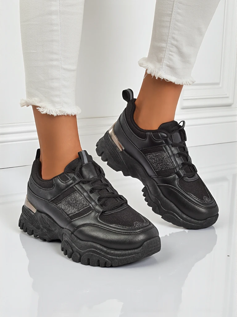 Дамски сникърси Arete Nero на равна подметка от екологична кожа