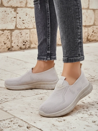 Royalfashion Дамски спортни обувки Serra, тип slip-on, от текстил